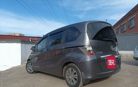 Honda Freed I, 2013 год, 1 175 000 рублей, 8 фотография