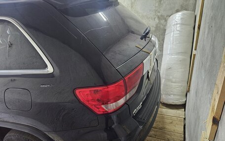 Jeep Grand Cherokee, 2013 год, 1 300 000 рублей, 5 фотография