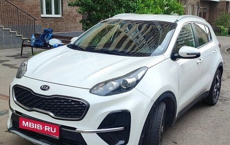 KIA Sportage IV рестайлинг, 2019 год, 2 700 000 рублей, 3 фотография