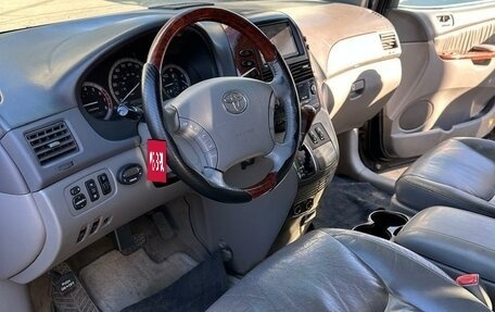 Toyota Sienna II рестайлинг, 2005 год, 1 000 000 рублей, 5 фотография