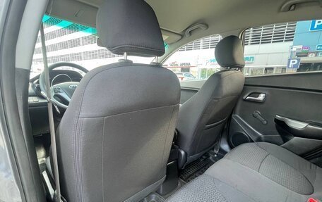 KIA Rio III рестайлинг, 2015 год, 979 000 рублей, 17 фотография