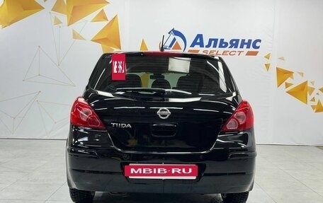 Nissan Tiida, 2010 год, 785 000 рублей, 4 фотография