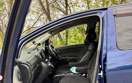 Toyota Wish II, 2004 год, 900 000 рублей, 7 фотография
