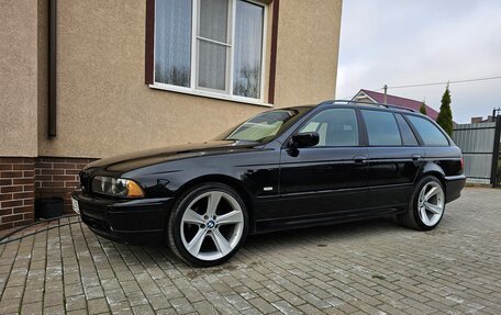 BMW 5 серия, 2001 год, 900 000 рублей, 6 фотография