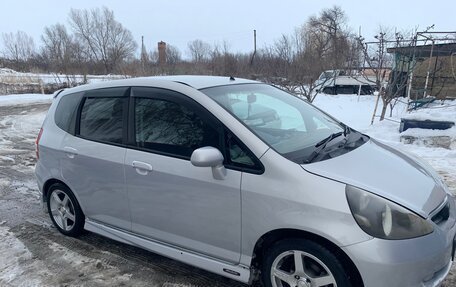 Honda Fit III, 2003 год, 350 000 рублей, 2 фотография