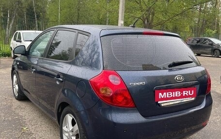 KIA cee'd I рестайлинг, 2008 год, 850 000 рублей, 11 фотография
