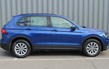 Volkswagen Tiguan II, 2020 год, 2 500 000 рублей, 5 фотография