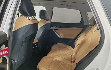 Geely Atlas, 2023 год, 2 499 000 рублей, 12 фотография