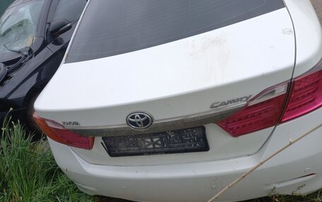 Toyota Camry, 2014 год, 1 480 000 рублей, 2 фотография