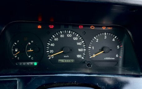 Toyota HiAce H100, 1998 год, 570 000 рублей, 11 фотография