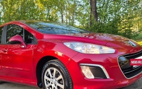 Peugeot 308 II, 2011 год, 710 000 рублей, 3 фотография