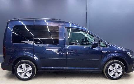Volkswagen Caddy IV, 2017 год, 2 000 000 рублей, 3 фотография
