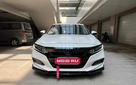 Honda Accord IX рестайлинг, 2021 год, 1 700 000 рублей, 2 фотография