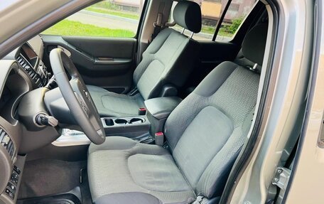 Nissan Pathfinder, 2011 год, 1 585 000 рублей, 11 фотография
