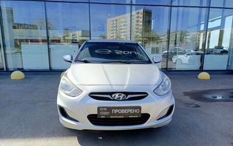 Hyundai Solaris II рестайлинг, 2012 год, 560 000 рублей, 2 фотография