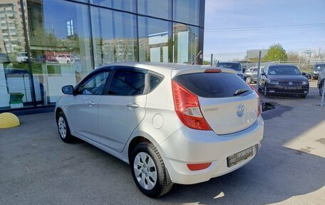 Hyundai Solaris II рестайлинг, 2012 год, 560 000 рублей, 7 фотография