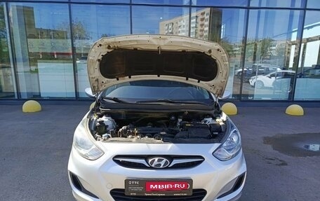 Hyundai Solaris II рестайлинг, 2012 год, 560 000 рублей, 9 фотография