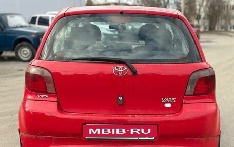 Toyota Yaris I рестайлинг, 2000 год, 295 000 рублей, 5 фотография