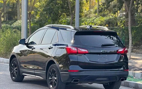 Chevrolet Equinox III, 2022 год, 1 899 955 рублей, 5 фотография