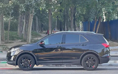 Chevrolet Equinox III, 2022 год, 1 899 955 рублей, 4 фотография