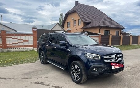 Mercedes-Benz X-Класс I, 2019 год, 4 000 000 рублей, 2 фотография