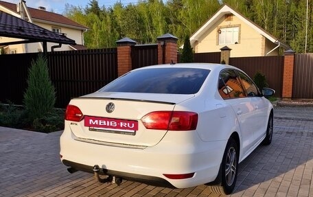 Volkswagen Jetta VI, 2014 год, 930 000 рублей, 4 фотография