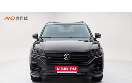 Volkswagen Touareg III, 2022 год, 5 545 000 рублей, 2 фотография