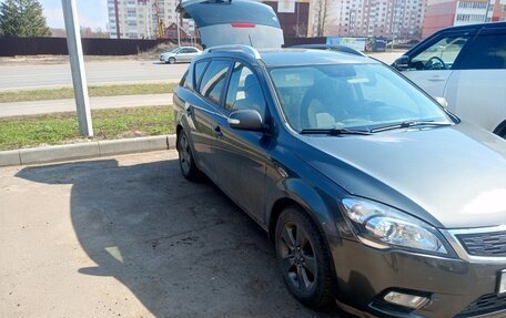 KIA cee'd I рестайлинг, 2010 год, 1 фотография