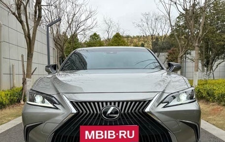 Lexus ES VII, 2021 год, 2 800 000 рублей, 2 фотография