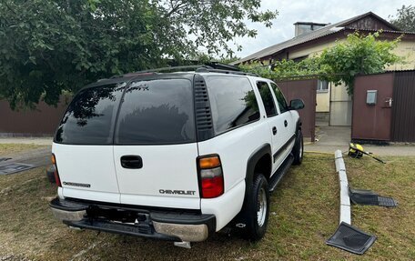 Chevrolet Suburban, 2002 год, 2 150 000 рублей, 3 фотография