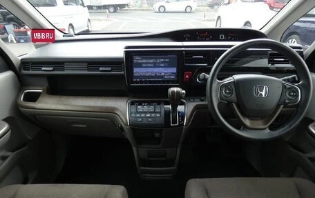 Honda Stepwgn IV, 2016 год, 1 300 888 рублей, 11 фотография