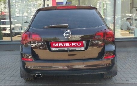 Opel Astra J, 2012 год, 820 000 рублей, 7 фотография