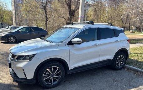 Geely Coolray I, 2022 год, 1 650 000 рублей, 4 фотография
