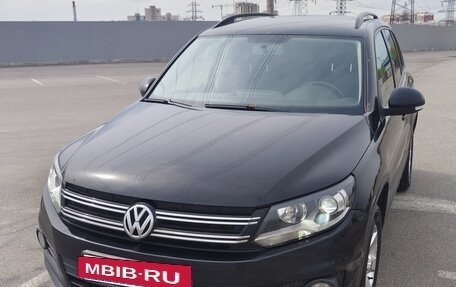 Volkswagen Tiguan I, 2012 год, 699 000 рублей, 3 фотография