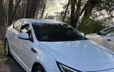 KIA Optima III, 2015 год, 1 900 000 рублей, 2 фотография