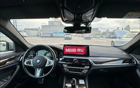 BMW 5 серия, 2021 год, 4 400 000 рублей, 4 фотография
