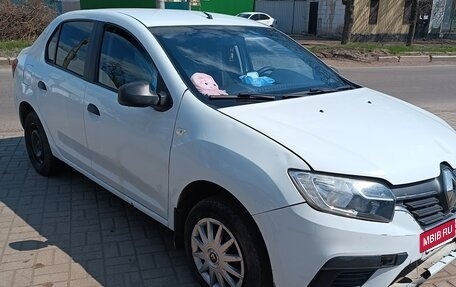 Renault Logan II, 2019 год, 600 000 рублей, 2 фотография