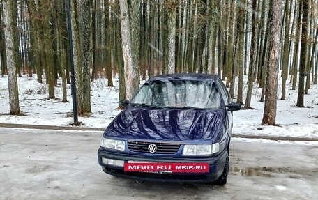 Volkswagen Passat B4, 1994 год, 200 000 рублей, 4 фотография
