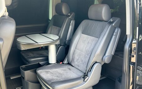 Volkswagen Multivan T5, 2014 год, 2 800 000 рублей, 14 фотография