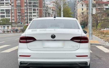Volkswagen Lavida, 2022 год, 1 460 000 рублей, 5 фотография
