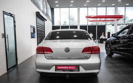 Volkswagen Passat B7, 2011 год, 600 000 рублей, 7 фотография