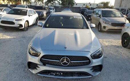 Mercedes-Benz E-Класс, 2021 год, 3 700 000 рублей, 3 фотография
