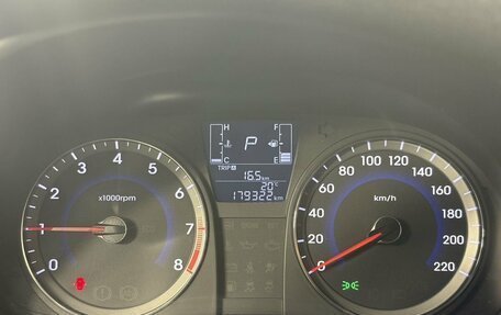 Hyundai Solaris II рестайлинг, 2016 год, 1 110 000 рублей, 10 фотография