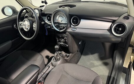 MINI Hatch, 2011 год, 949 800 рублей, 3 фотография