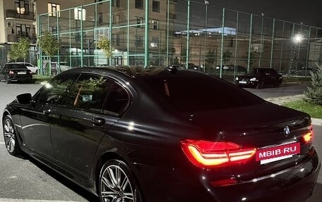 BMW 7 серия, 2015 год, 3 450 000 рублей, 4 фотография