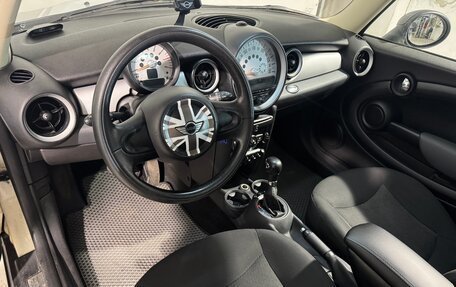 MINI Hatch, 2011 год, 949 800 рублей, 7 фотография