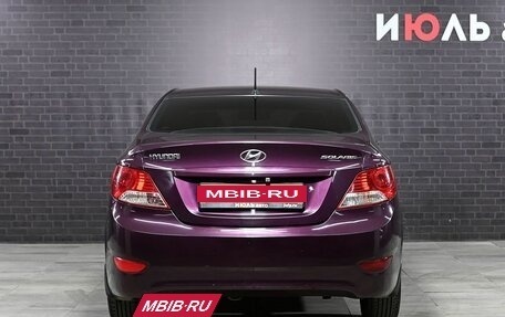 Hyundai Solaris II рестайлинг, 2011 год, 930 000 рублей, 5 фотография