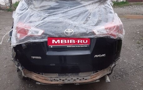 Toyota RAV4, 2013 год, 1 000 000 рублей, 2 фотография