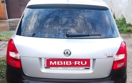Skoda Fabia II, 2009 год, 650 000 рублей, 2 фотография