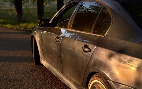 BMW 5 серия, 2004 год, 1 000 000 рублей, 9 фотография